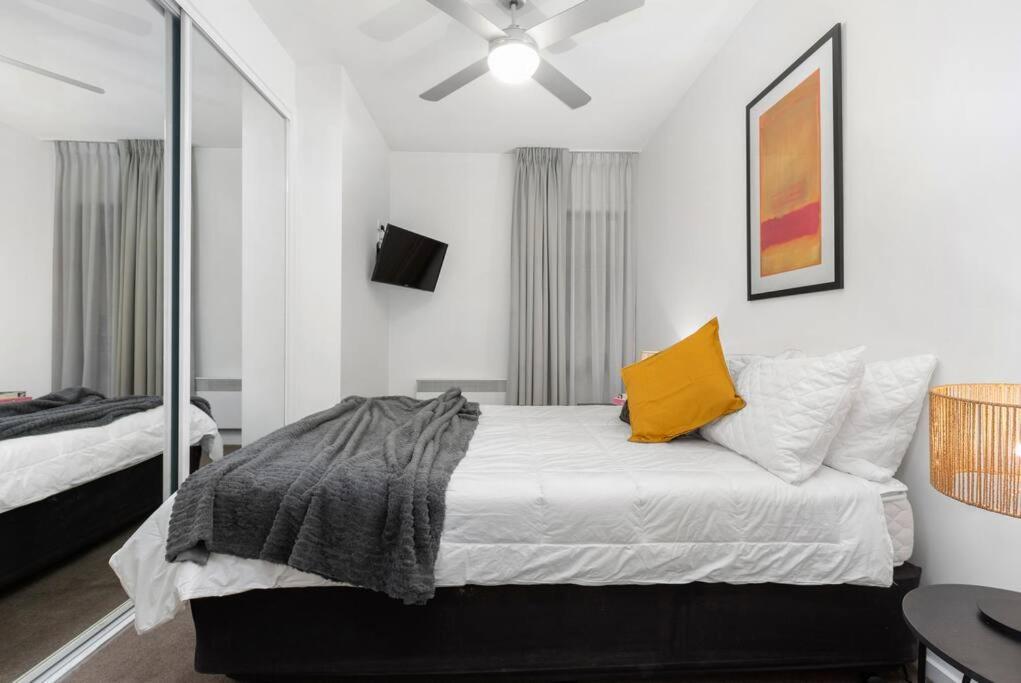 108 Astral Apartments Melbourne Luaran gambar
